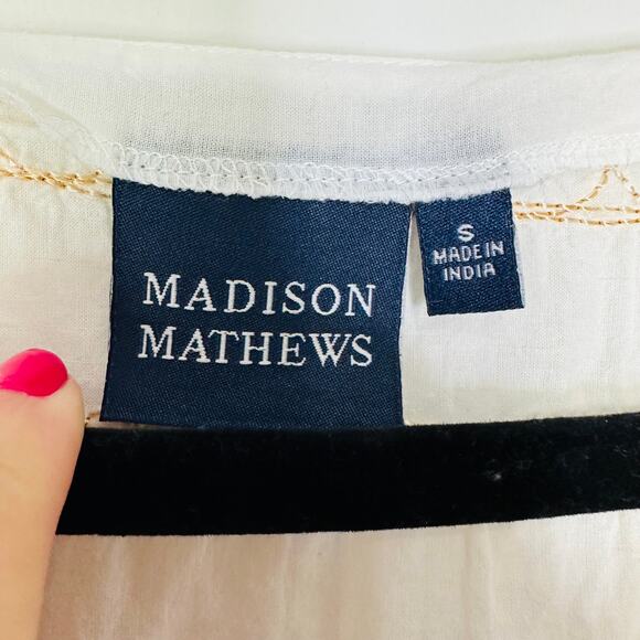 Madison Matthews White Swimsuit Cover up size small - Picture 2 of 6